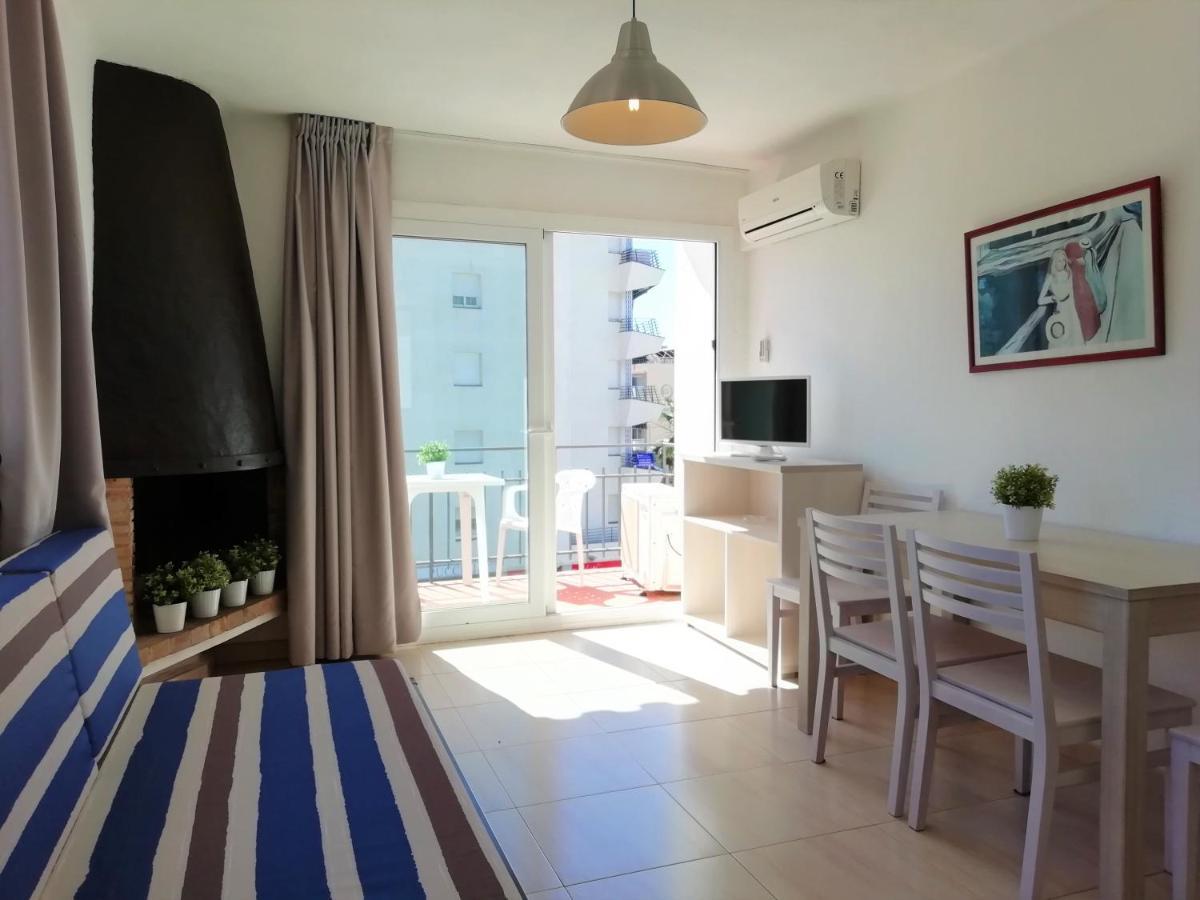 Trill Noray Apartamentos Лестартит Екстериор снимка