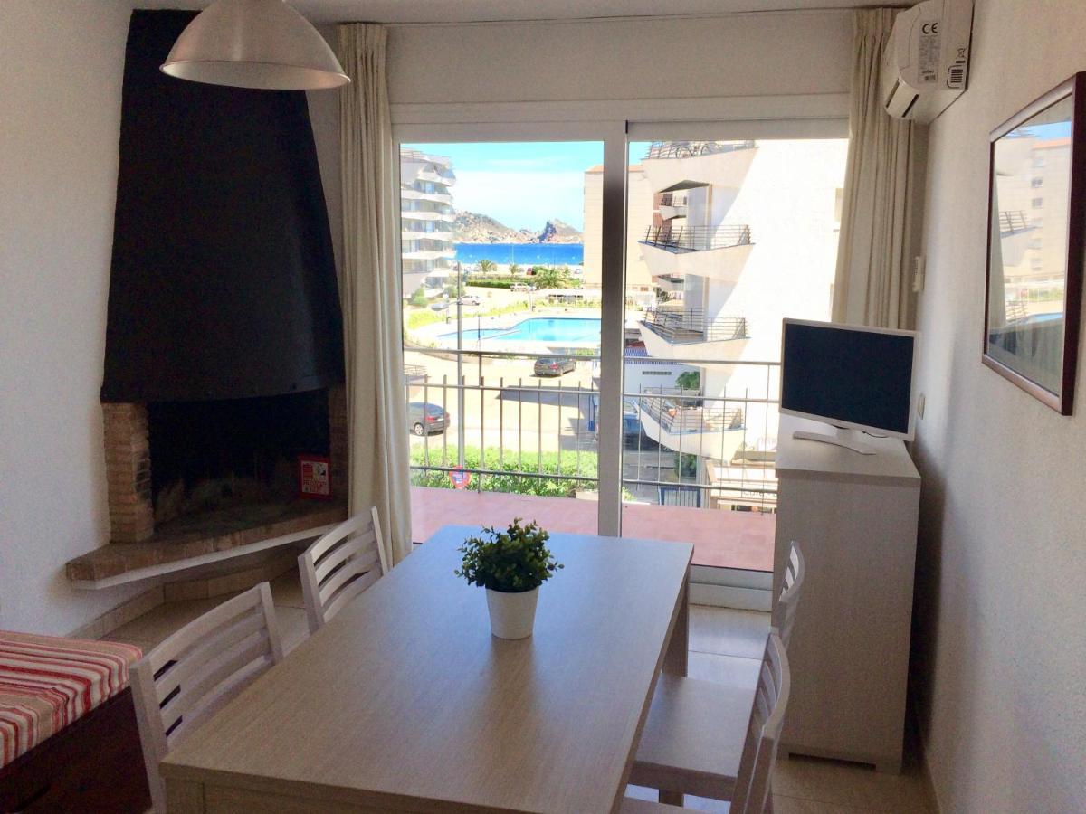 Trill Noray Apartamentos Лестартит Екстериор снимка